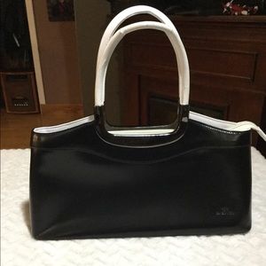 Vera Pelle Black and White Handbag